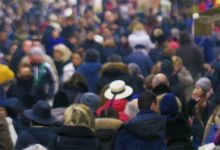 89款人流往来匆忙行走情感风景伤感情感短视频素材